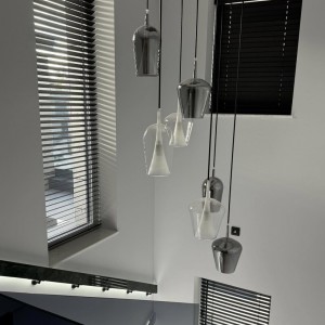 Jaluzelele din lemn — un trend care a cucerit interioarele moderne!😍