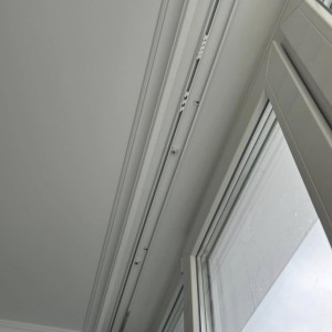 Galeria nu este doar o bară pentru draperii, ci o parte a întregului sistem de decorare a ferestrei.#3